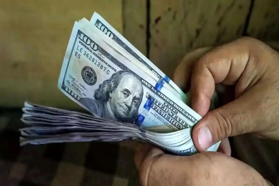 افت-قیمت-تتر-همزمان-با-سفر-عراقچی-به-عمان؛-امیدواری-به-توافق
