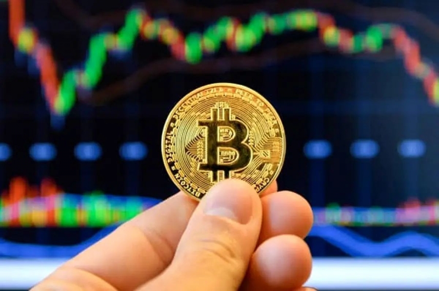 فروش-گسترده-هولدرهای-قدیمی-بیت‌کوین